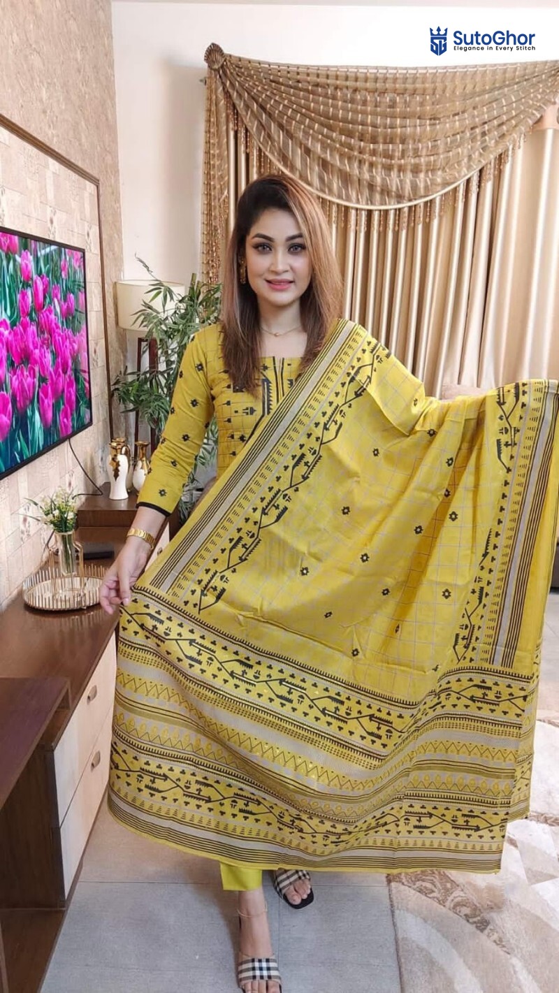 কটন স্ক্রিন প্রিন্ট থ্রি পিস – আরামদায়ক ও ট্রেন্ডি ডিজাইন